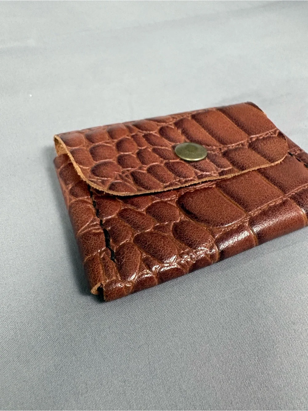 Vintage Brown Croc Embossed Leather Coin Purse Card Holder